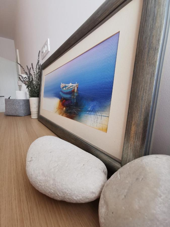 White 5 Lejlighed Split Eksteriør billede
